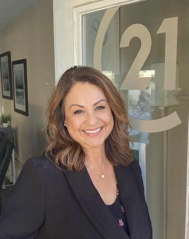 Linda Herrera