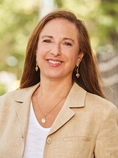Nancy Van Bourgondien