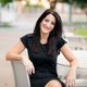 Eve Holder -