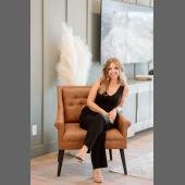 Nicole Richards -