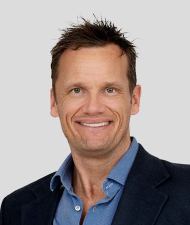 Peter MacKenzie