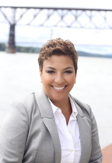 Angela Paul