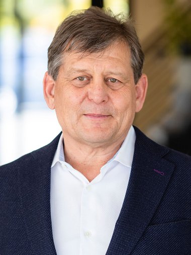Michael Novotny