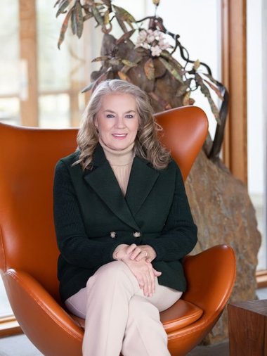 Vivien Snyder