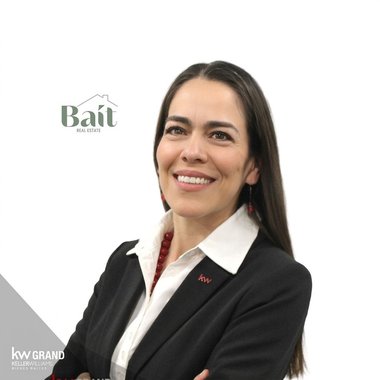 Arlette Bazua