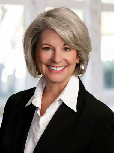 Lisa Marshall