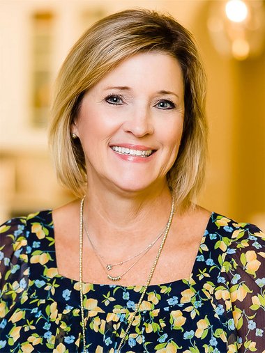 Lisa Adams