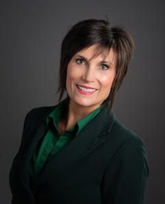 Mitzi Wade