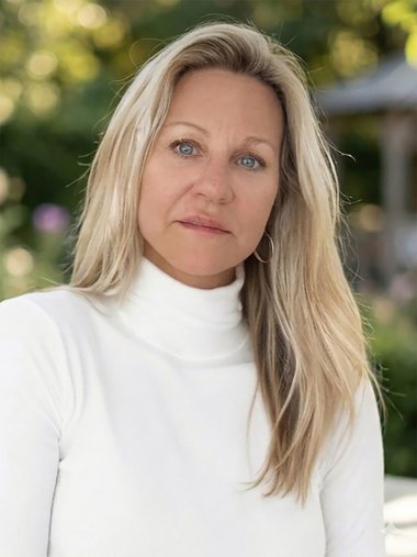 Rebecca Hanlon