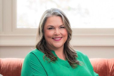 Jill G Lynch