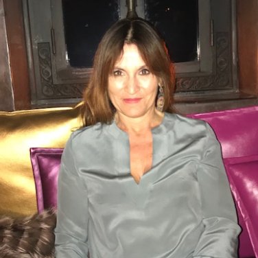 Gloria Magni