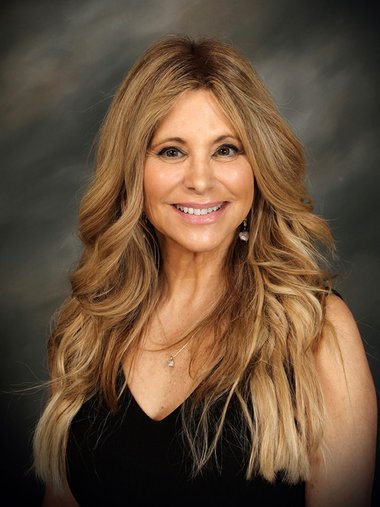 Nena Meola
