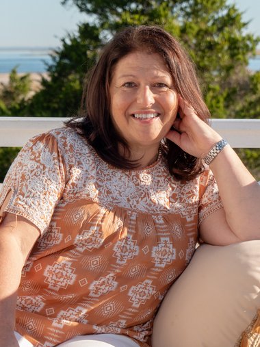 Barbara Adams