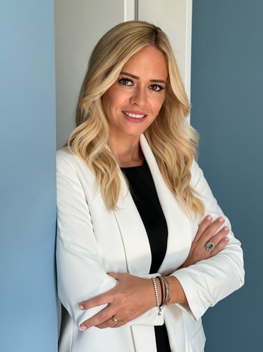 Diana Bucurescu -