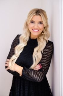 Lorraine Kane