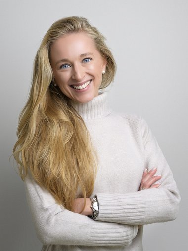 Victoria Julia Corinne Cenna