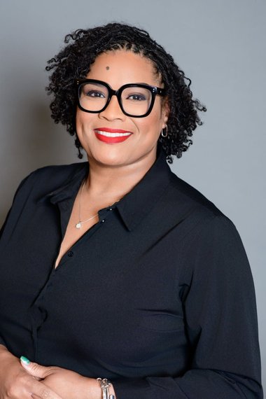 Meshia Pennix