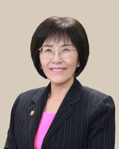 Shin Stewart