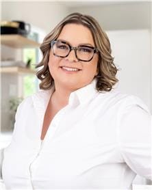 Corrine Hobbs