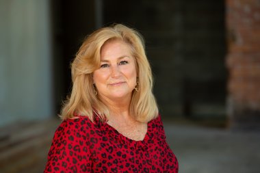 Lisa R Lorts