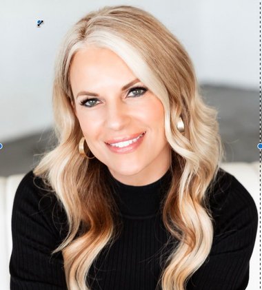 Shellie Wall