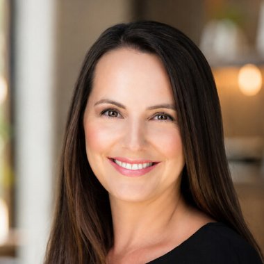Laura Quinn