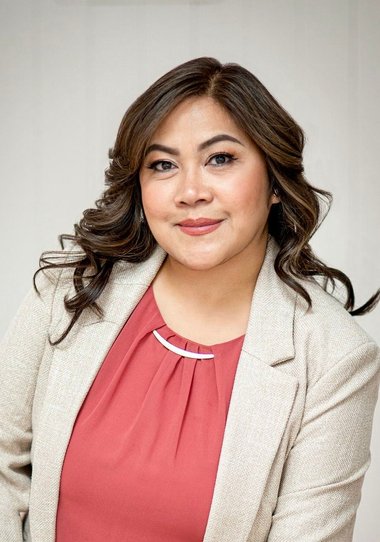 Liz Buhat