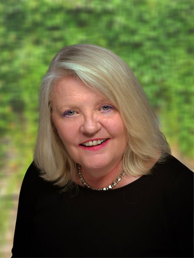 Linda Weiss