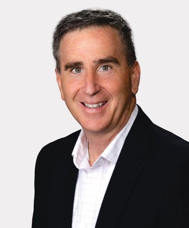 Gregory G Robbins