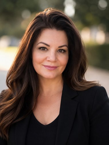 Cristina Caministeanu -