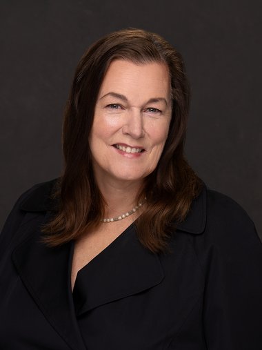Alvera Lewandoski