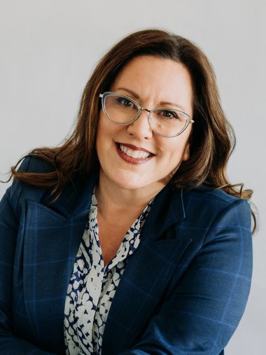 Debbie Grant