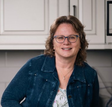 Vicki Schwarz
