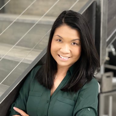 Vivian Ho -