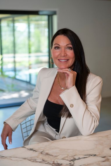 Tracy Godfrey -