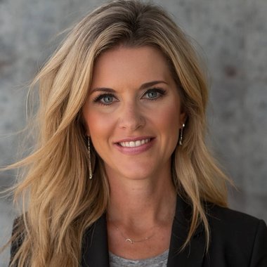 Kelli Taylor