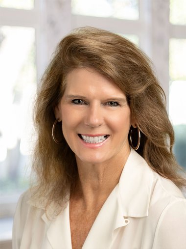 Tracey Smith