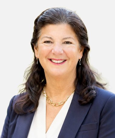 Wendy Nolan