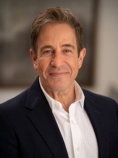 Daniel Hynes
