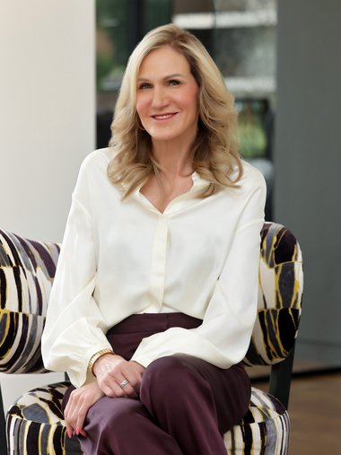 Christine Nicholson
