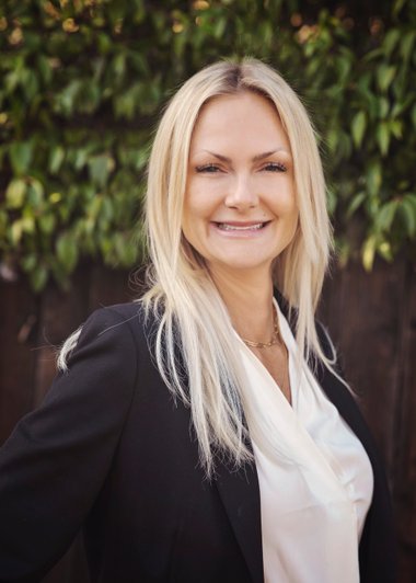 Heather M Martineau -
