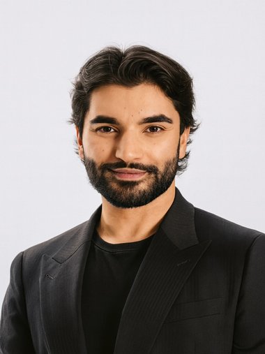 Bek Yas