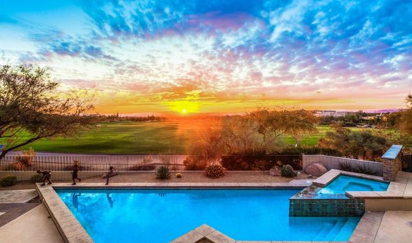 Stunning Custom Home In Candlewood Estates At Troon North (10210629)