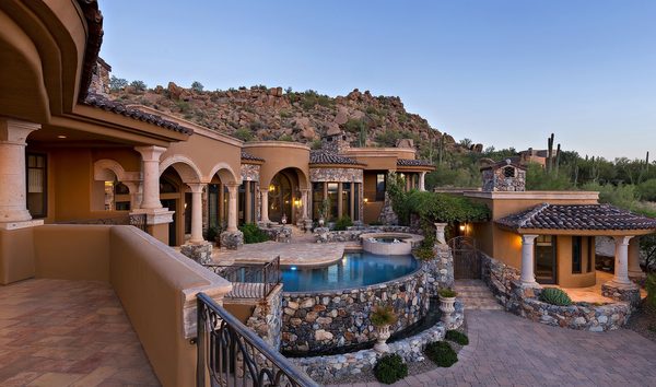 Warm European Style In The Exclusive Community Of Estancia (10075651)