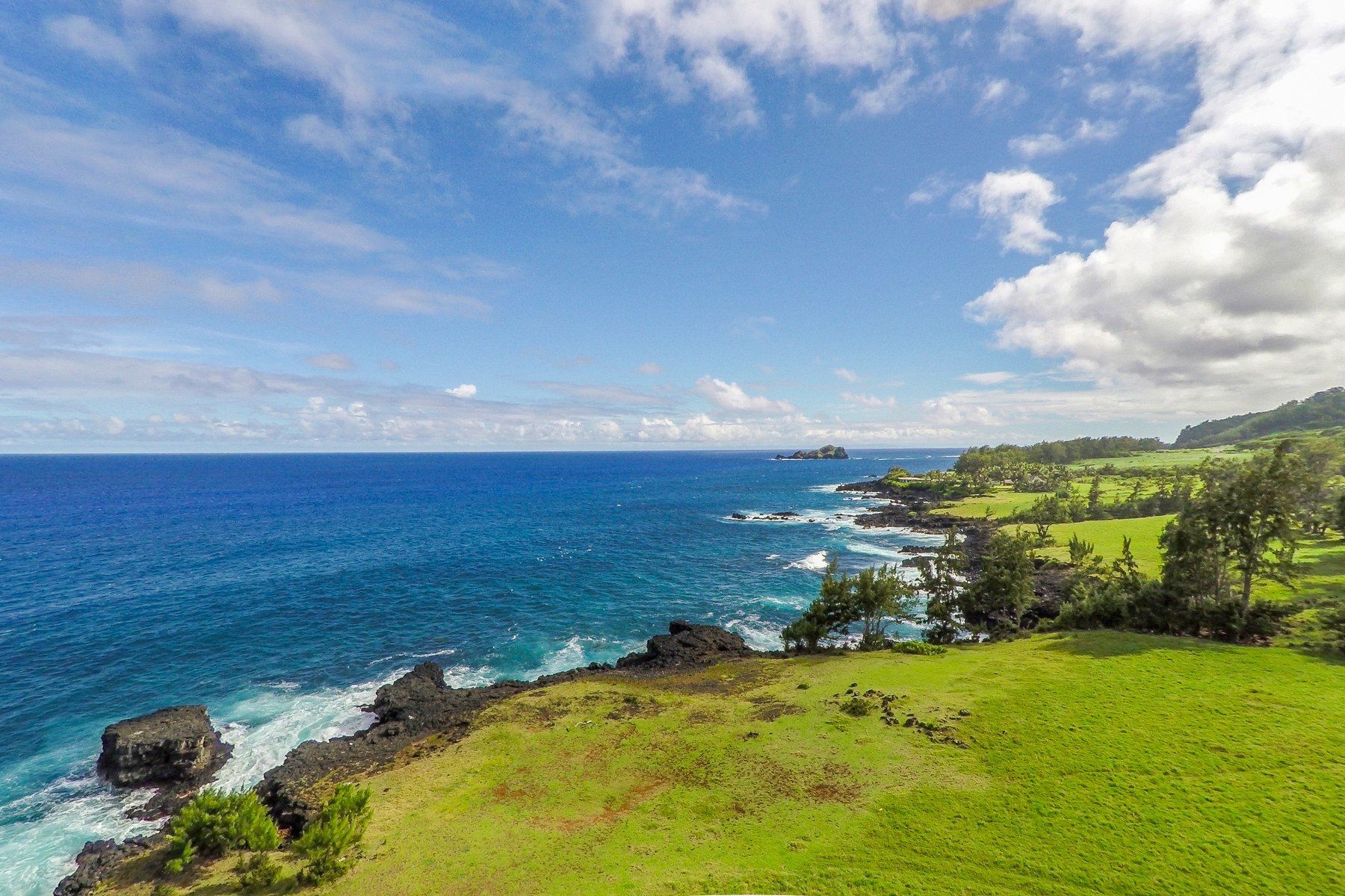 81 Acre Oceanfront Hana, Maui in Hana, HI, United States for sale