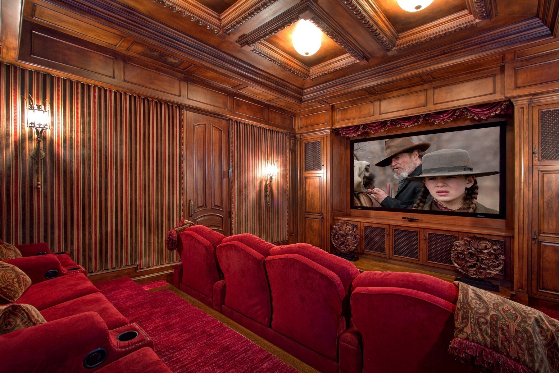 6853 Rancho Valencia Road in Rancho Santa Fe, CA, United States for