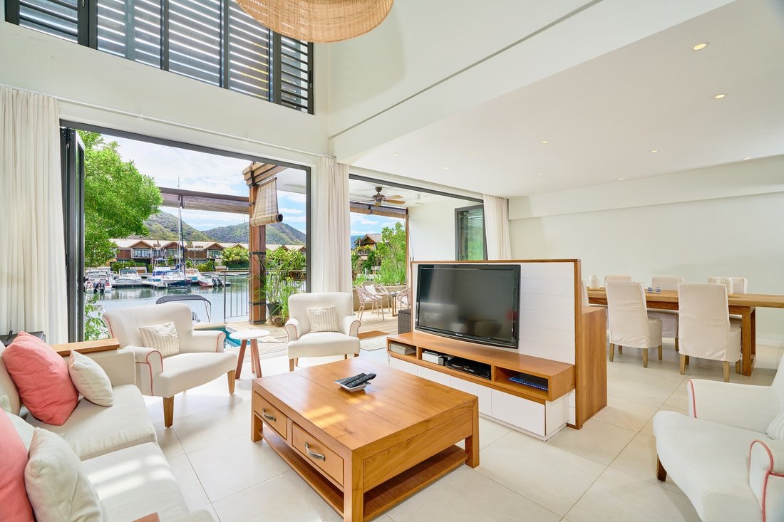 Apartment in Black River, Rivière Noire District, Mauritius 4 - 10078620