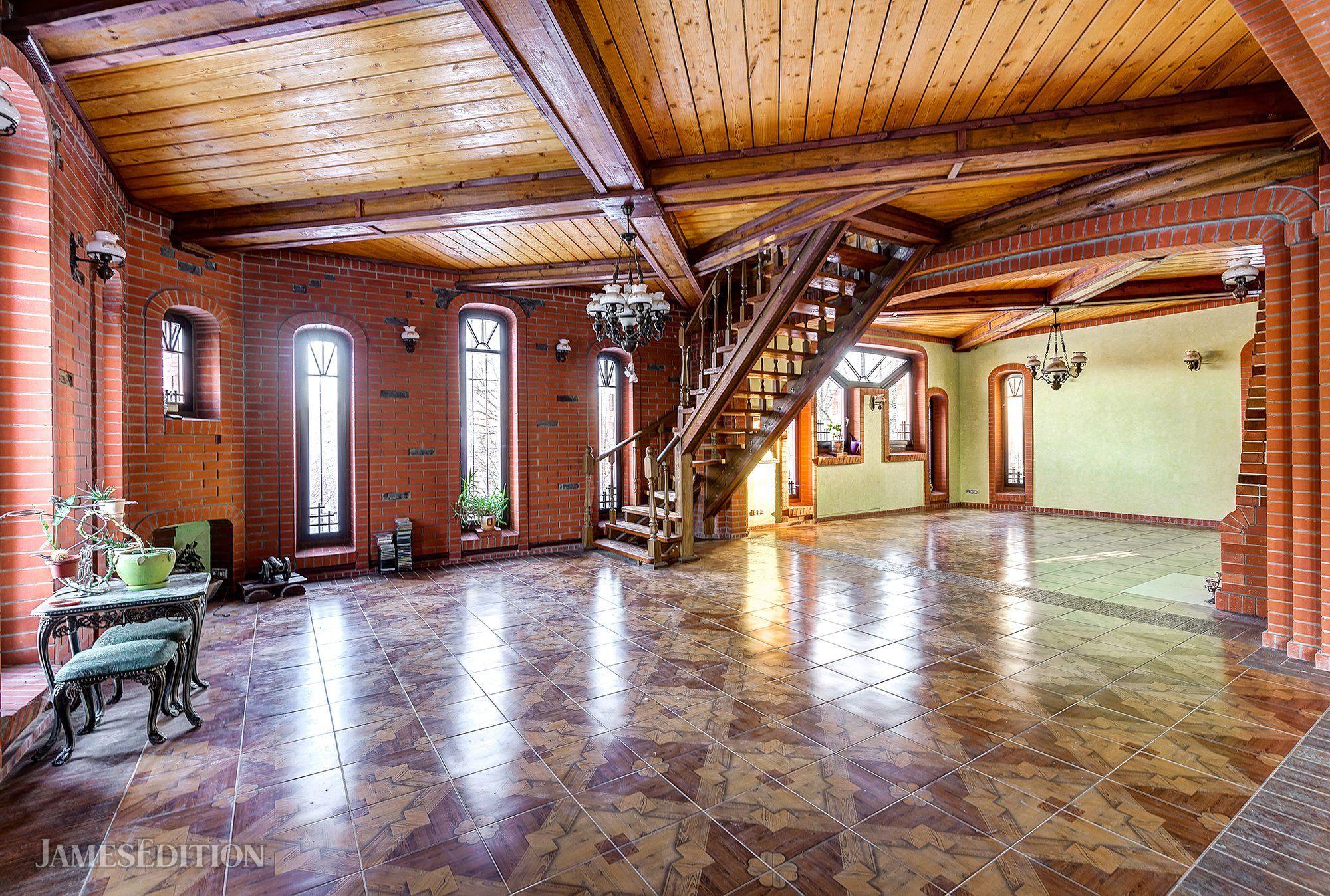 Castle House In New Moscow In Novomoskovsky Administrative Okrug