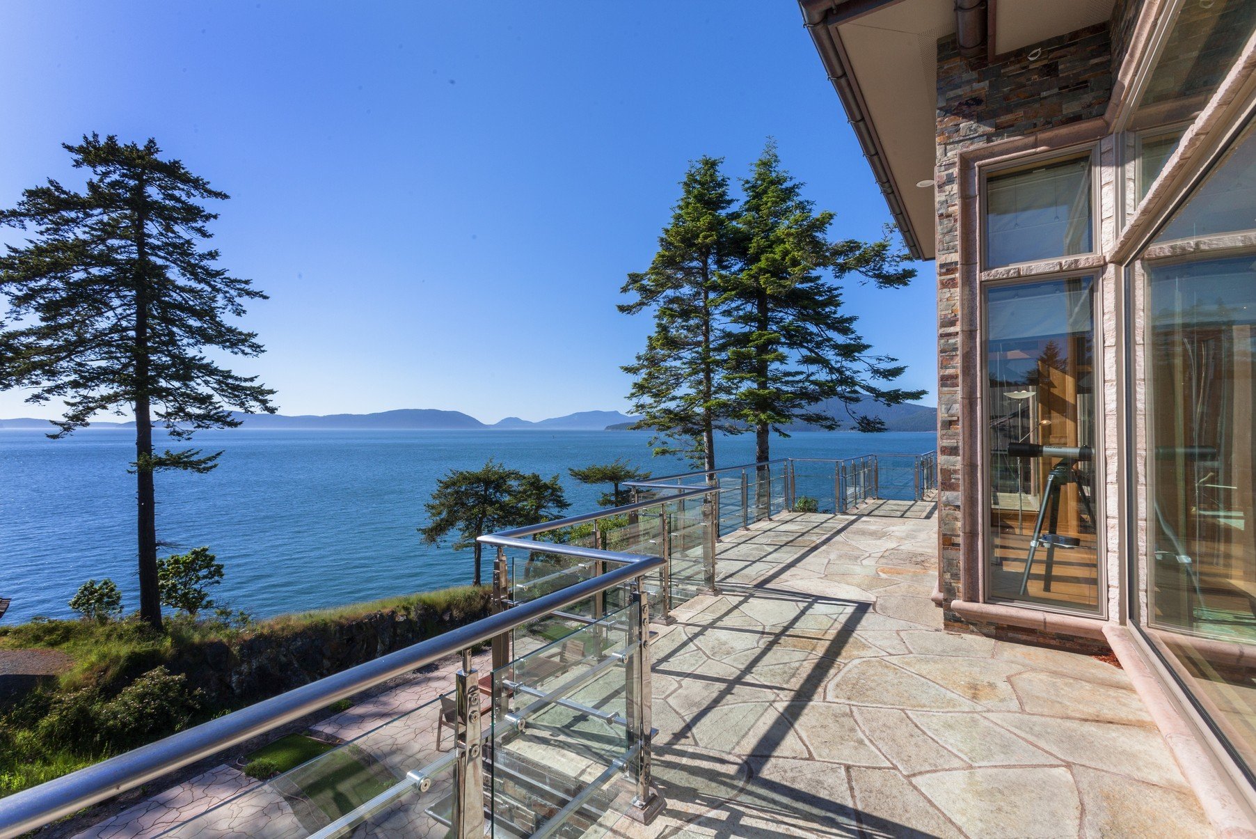 Anacortes Luxury Northwest Contemporary In Anacortes, Washington