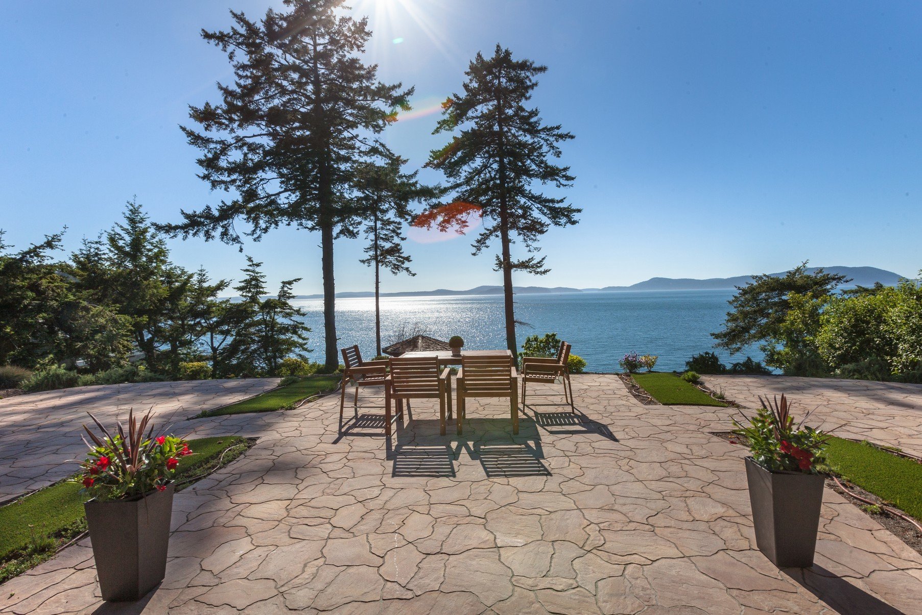 Anacortes Luxury Northwest Contemporary In Anacortes, Washington